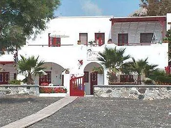 Ostria Beach Aparthotel 3*